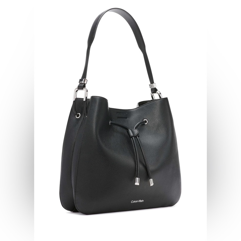 Calvin Klein Shoulder Bag🖤💫